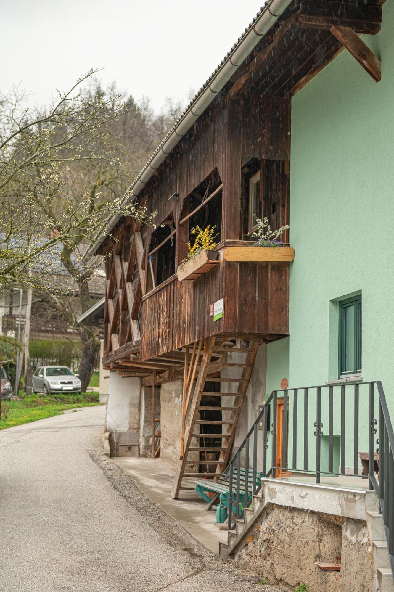 Apartamento Zelena Hisa Pri Bjov Bohinjska Bela Exterior foto